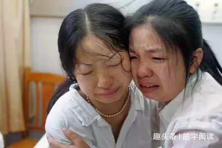 失去雙親後,姑姑寧可離婚也要供我上大學,表弟結婚我送三十萬