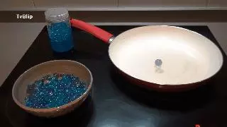 他突發奇想將「水晶寶寶」放在熱鍋上,沒想到寶寶們沒有融化甚至變成「這樣」,讓大家都HIGH翻了!