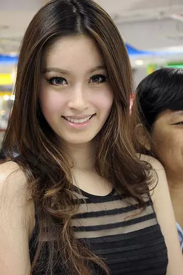 泰國「人妖」在退休之後,都是過著怎樣的生活?結局讓人唏噓不已!