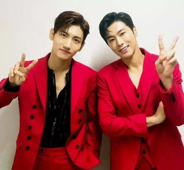 東方神起最新日單登上日本公信榜一位,還打破了三項紀錄!