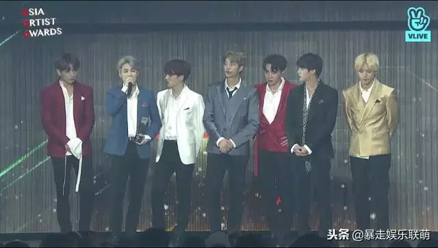 2018韓國AAA頒獎禮防彈少年團拿下大獎，表演環節卻出現大問題！