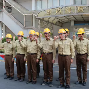 高嘉瑜又巧遇柯P! 5字讓阿北大樂笑歪