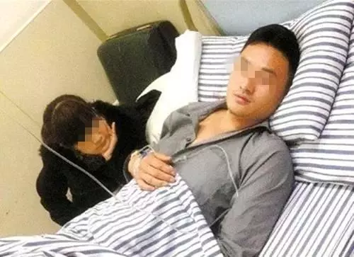 結婚一周後丈夫累倒住院,得知原因後婆婆大罵俺騷狐狸,吸血鬼