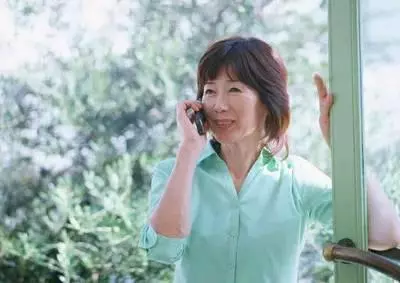 上班時兒子打電話說老公跟一個姐姐在打架,得知真相,俺提出離婚