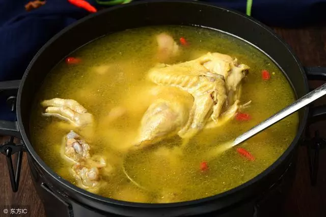 醫生苦勸,不論男女,四十五歲之後少碰4種食物,小心發生腦梗塞