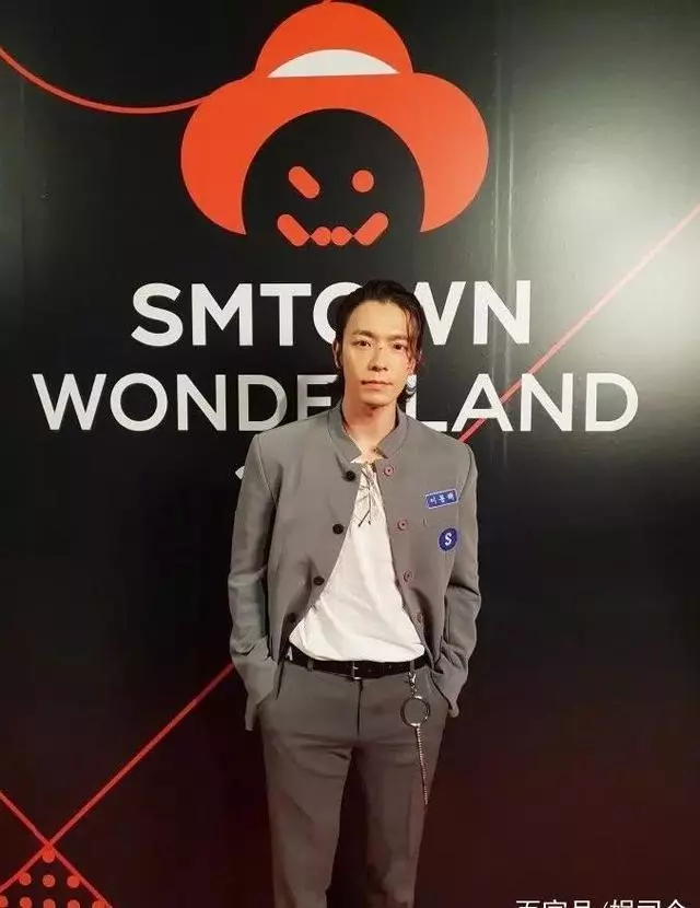 SM萬聖節：褲子崩了邊伯賢，傾家蕩產朴燦烈，消極比賽李東海！