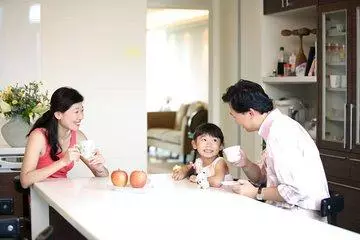 妻子出軌,離婚後照顧岳母9年,岳母去世,妻子竟然要求復婚
