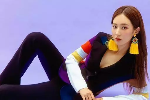 少女時代五位solo,黃美英撞臉俞利堪憂,人氣差別一目了然!