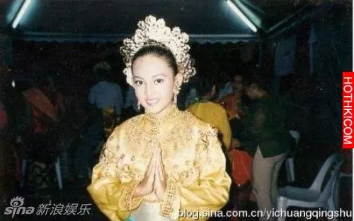 馬來西亞新小天后茜拉被男友出賣,私密照流出,在不看就要被刪了!!!