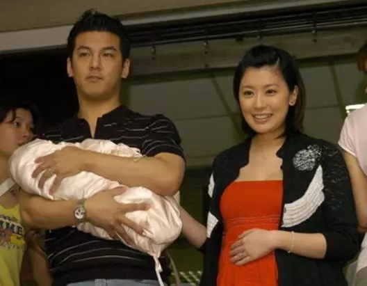 42歲孫志浩,看了前妻賈靜雯近況,再看看現任,差距太明顯!