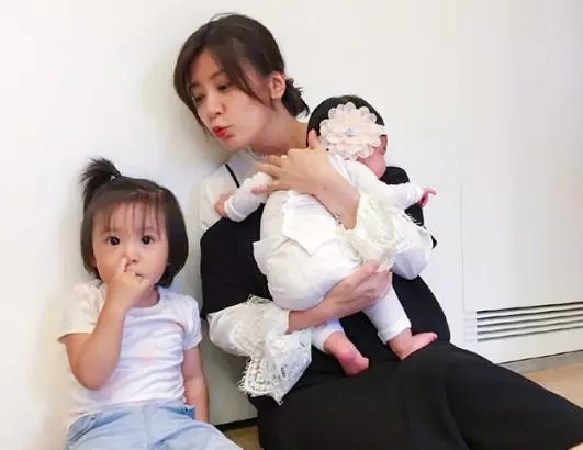 42歲孫志浩,看了前妻賈靜雯近況,再看看現任,差距太明顯!