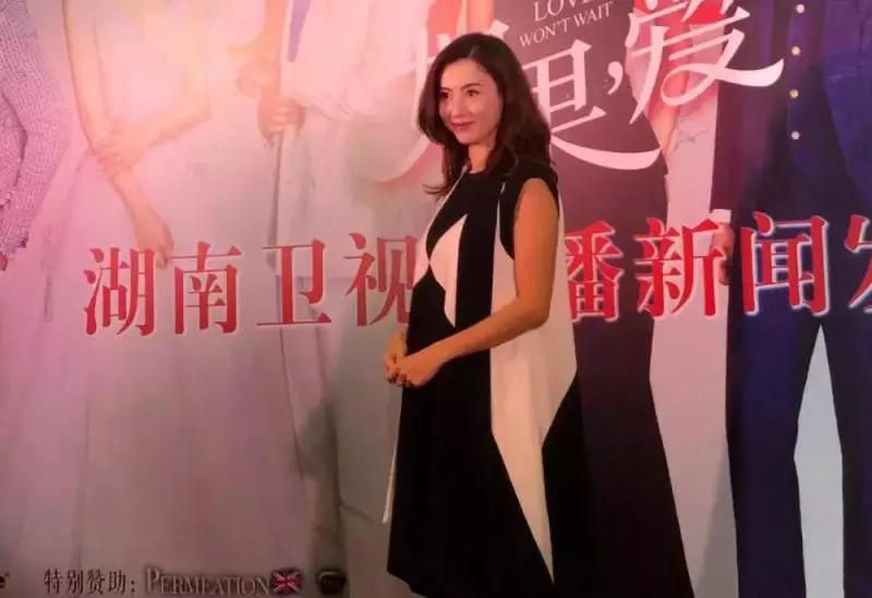 傳張柏芝為新加坡富商生下第三胎?!謝霆鋒首發聲……
