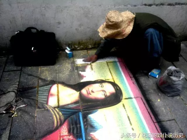 哥哥山裡撿回一個女乞丐,侄子入學她給了一張卡,我看到數字暈了