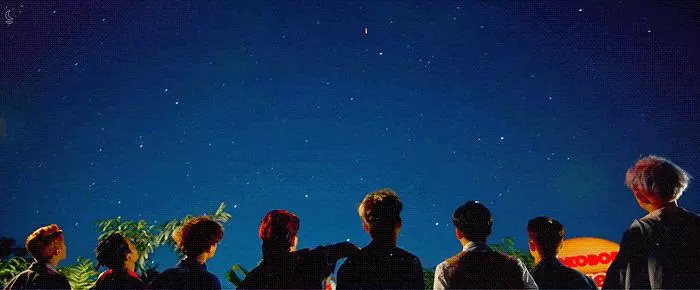 [EXO][話題]181201 說起冬季怎麼能夠少得了EXO呢大家的NO.1冬季必聽曲是？