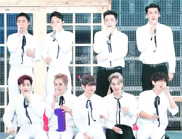 [EXO][話題]181201 說起冬季怎麼能夠少得了EXO呢大家的NO.1冬季必聽曲是？