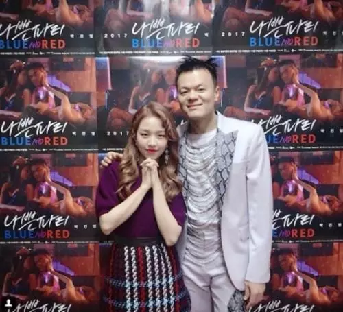 JYP歌手坦言新大樓五分之一是她的功勞，網友急了：TWICE呢？