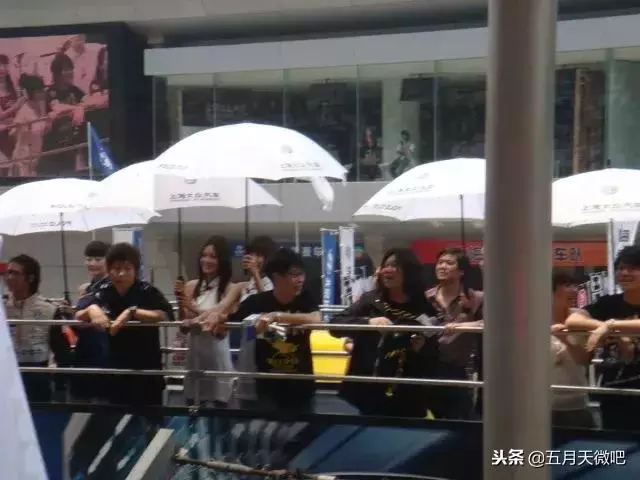阿信這次不敢已讀不回，看看朕為你準備的主題曲