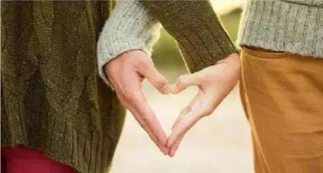 兒子跟兒媳結婚俺一分彩禮都沒出,五年後孫子的話讓我慚愧