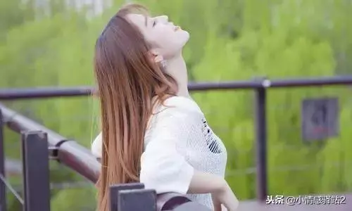 結婚兩年,我存了三萬,弟弟結婚跟我借錢,到了銀行取錢時我蒙了