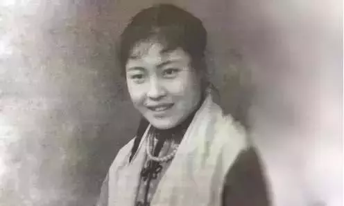 因沒生兒子遭拋棄,從身無分文到年收入60億,她用一生告訴女兒:女人最大的貴人是自己