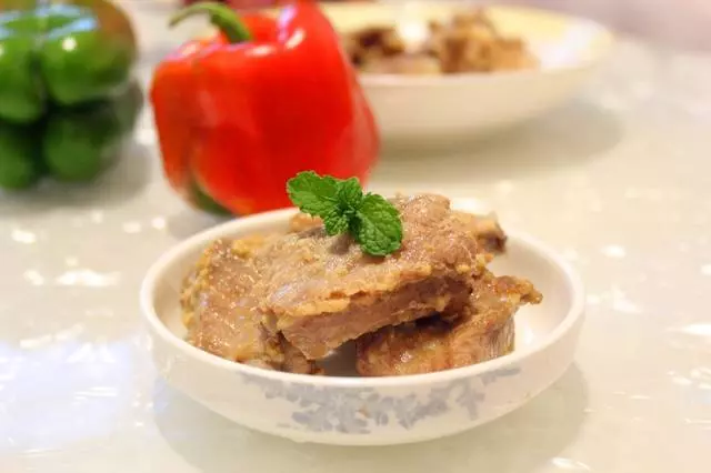 蒜香蒸排骨:蒜香濃郁、清爽不膩,排骨這樣吃超級受歡迎!
