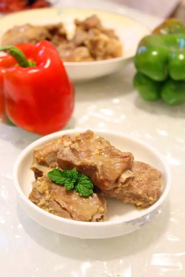 蒜香蒸排骨:蒜香濃郁、清爽不膩,排骨這樣吃超級受歡迎!