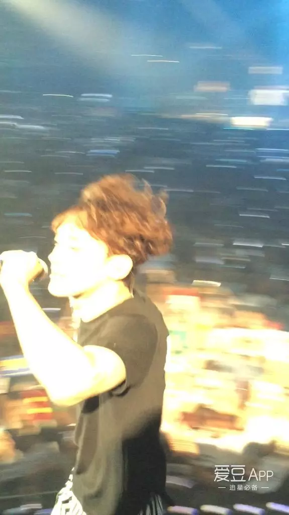 [EXO][分享]181202 從來不用天團粉操心的事：我家愛豆的發量