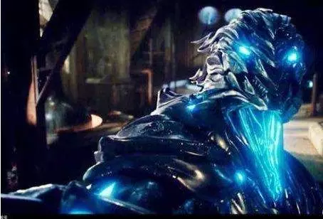 DC《閃電俠》美劇中比閃電俠更快的「速度之神」
