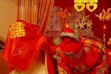 新婚第二天兒子竟死在婚房,兒媳拿回屍檢報告,一家人蒙了