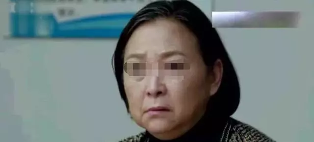女子婚後五年沒懷孕,婆婆偷裝監控,得知真相,含淚指責兒子畜牲