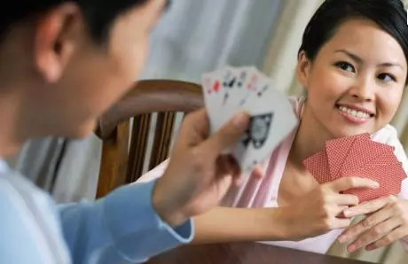 婆婆每次來家,都逼俺去打牌,一天提前散場回家,俺親手毀掉幸福