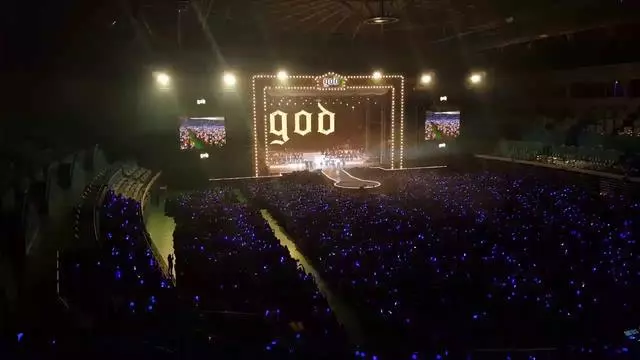 JYP出身的他們舉辦二十周年紀念演唱會,朴振英親自送上祝福!