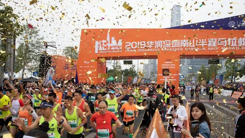 抄捷徑讓外國網友大傻眼 深圳馬拉松「近300人作弊」遭永久禁賽