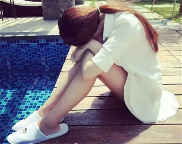 出軌老公逼我離婚還要我淨身出戶,離婚當天,公公的驚人舉動,讓我不知所措!