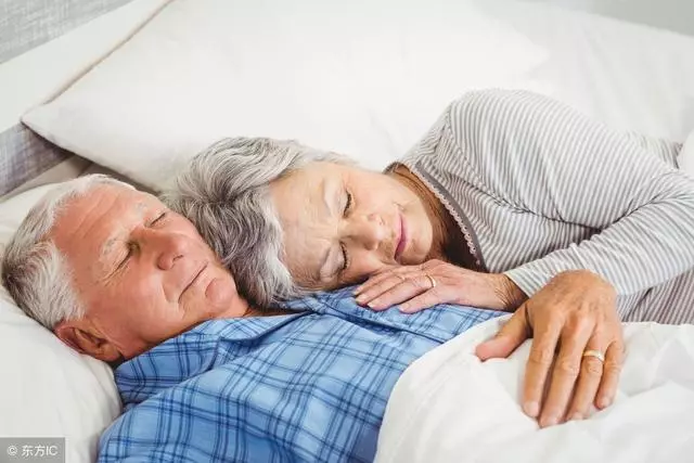 每天晚上究竟睡幾個小時最健康?什麼樣的睡眠才是最好的?