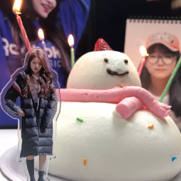 [GFRIEND][分享]181203 藝琳自負心炸裂「漂亮姐姐的傑作」要讓全世界都知道