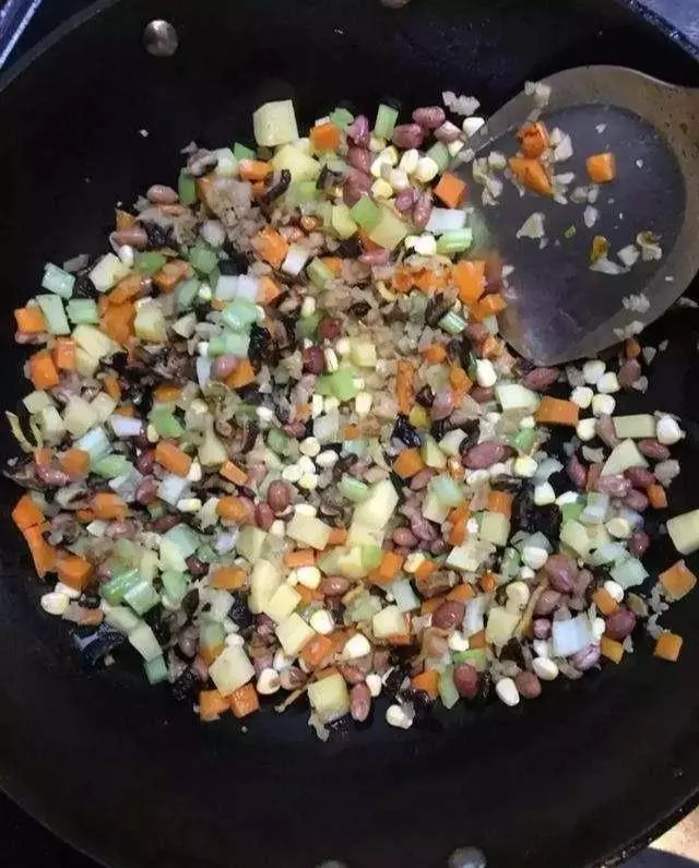 6種燜飯做法,紅燒肉燜飯、海鮮燜飯、洋芋燜飯美味呀