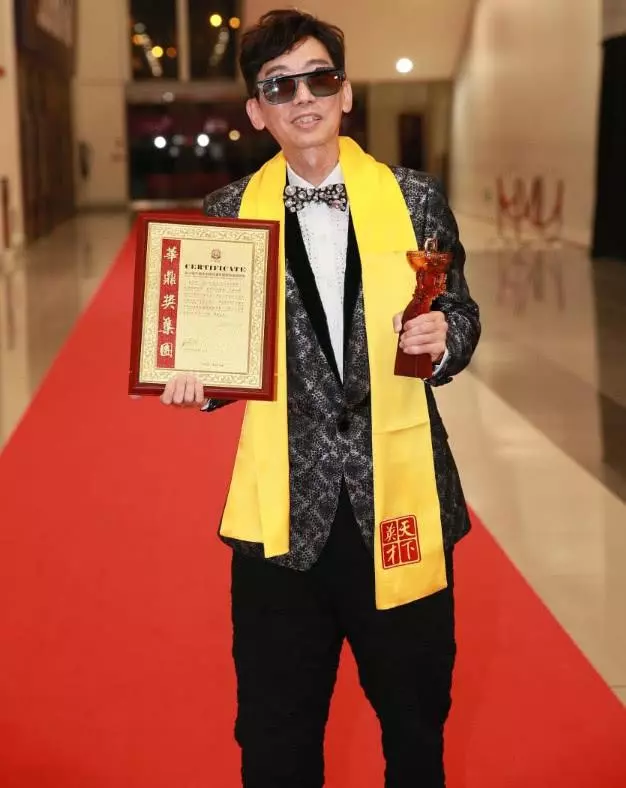 張達明患腫瘤6年瘦的認不出來,沒錢治療靠古天樂幫助,網友:能黑古天樂的永遠只有太陽