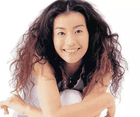 謝霆鋒情史大公開,盤點被謝霆鋒沾染過的十大女星!