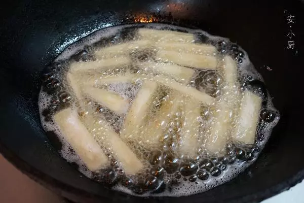 茄子這樣做,比肉還香,一上桌就遭瘋搶,兒子抱怨米飯太少