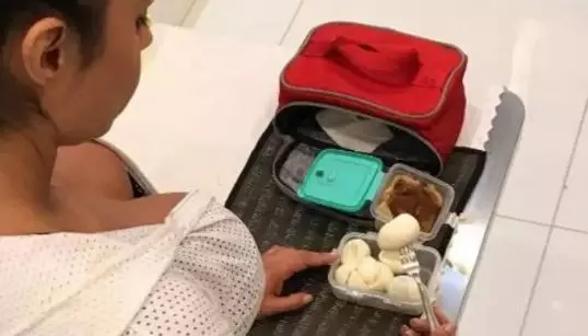 15個讓你「同居1天就想絕交」的超噁爛室友 不洗澡分泌物直接往牆上抹!
