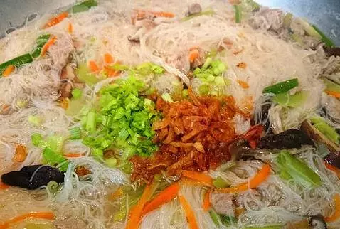 百年小店古早味米粉湯秘方,其實秘訣非常簡單,每1天都有人排長隊!