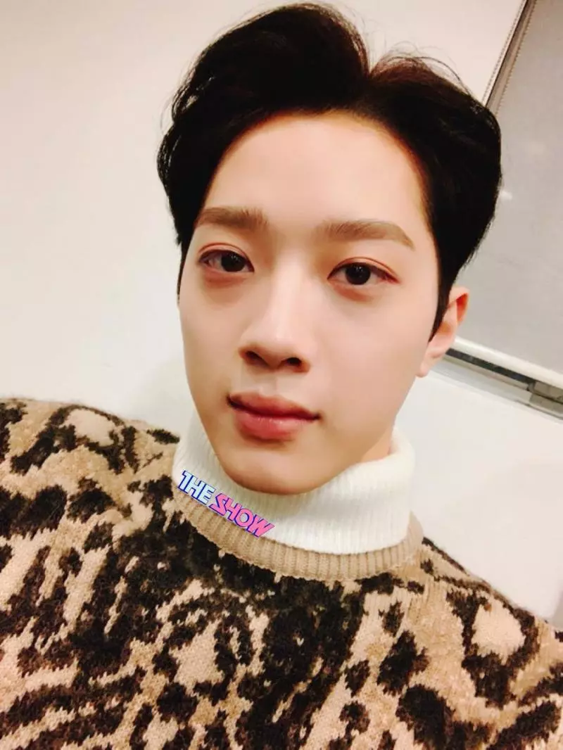 [WANNA ONE][新聞]181204 「成功的追星」WannaOne黃旼炫&裴珍映觀看金俊秀演唱會