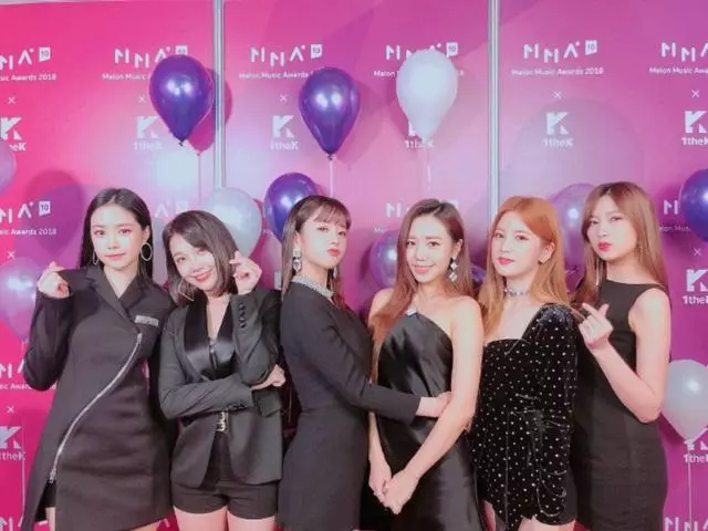 韓網熱議!其他團領獎的時候讓集中的隊長Apink「朴初瓏」