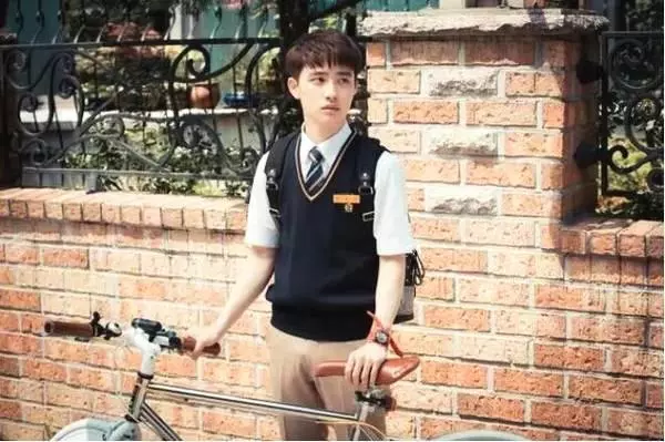 長得又帥演技又好的男星,都暻秀朴炯植上榜,有你喜歡的愛豆嗎?