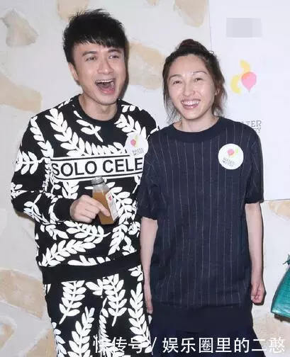 45歲的他曾讓林心如、趙薇深愛不已,如今娶50歲丑妻,卻活成這樣!