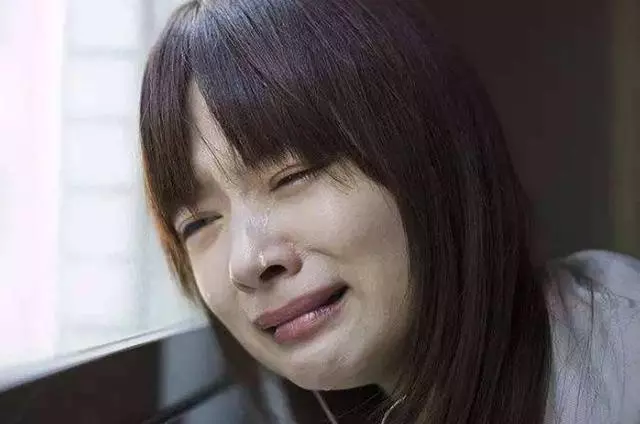 「閨女,別回家,你弟媳不讓啊!」「媽,這房子可是我買的呀!」
