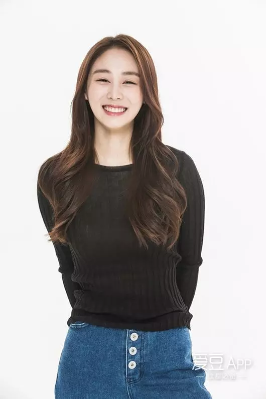 [Apink][新聞]181205 新人演員樸侑荷出演《Load Family》 與初瓏合作