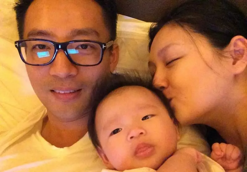大S是42歲,林心如也是42歲,網友:素顏照差太多!