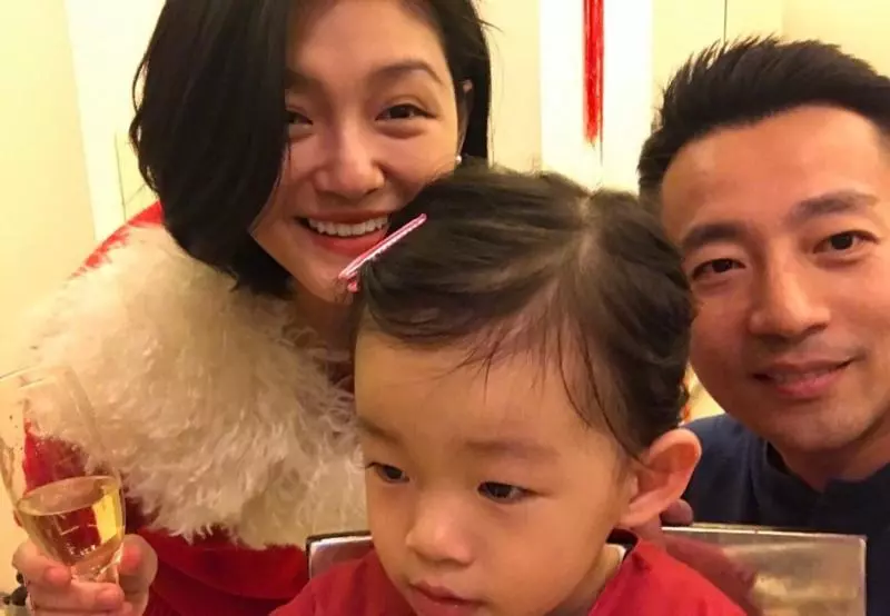 大S是42歲,林心如也是42歲,網友:素顏照差太多!